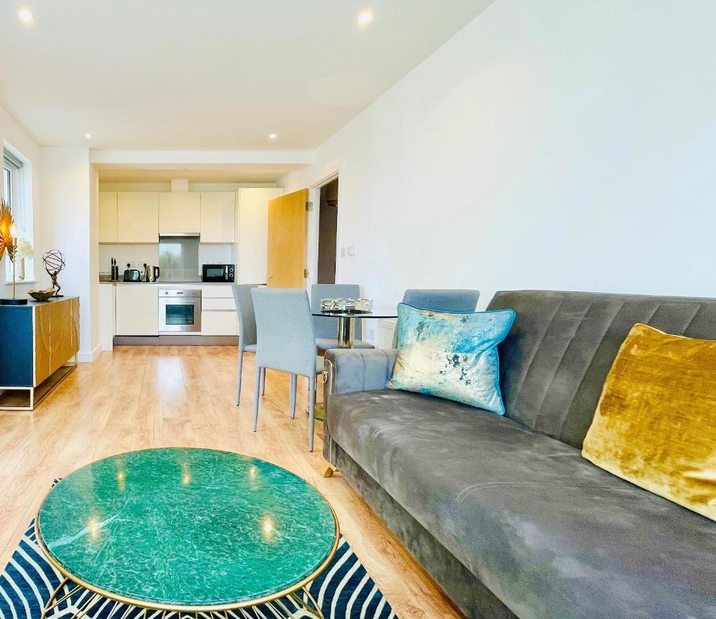 Urban Gem Apartment- Free Parking * Enfield