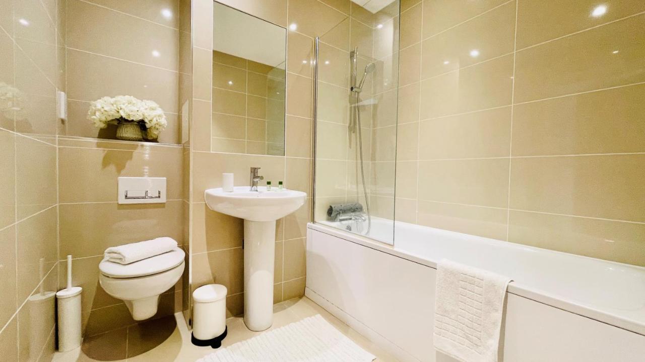 Apartment Urban Gem Apartment- Free Parking Enfield
